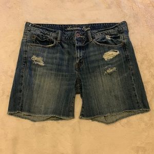 American Eagle Denim Bermuda Shorts Medium Wash Size 10